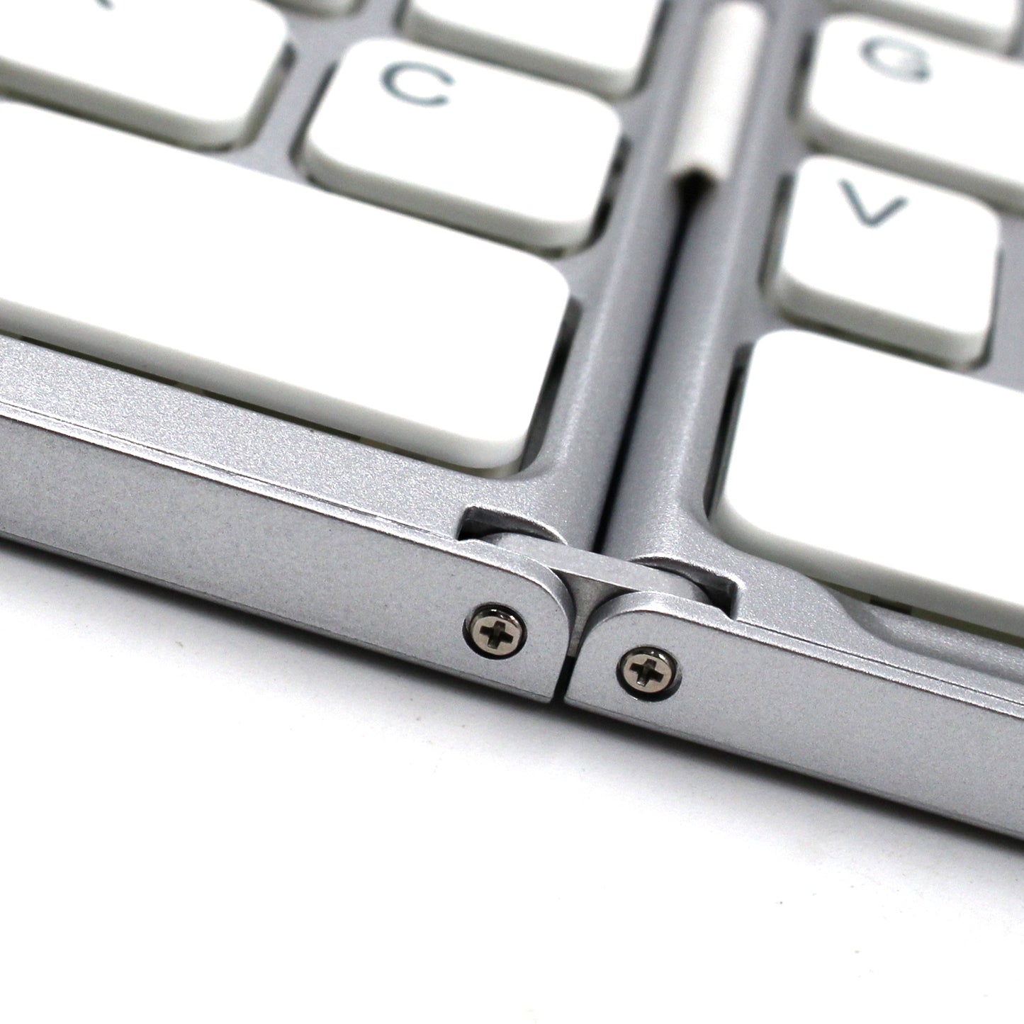 Tastatură Wireless Pliabilă Bluetooth 5.1 + 2.4G cu Touchpad Sensibil, Baterie Reîncărcabilă și Design Compact, culoare gri și silver