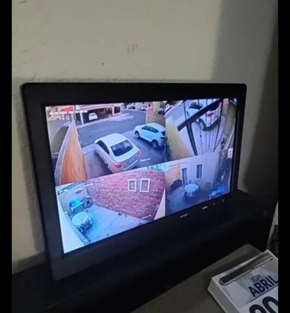 Monitor Display LCD HD ecran 10.1 Inch, conexiunie HDMI, VGA, RCA audio video, USB, difuzoare incorporate